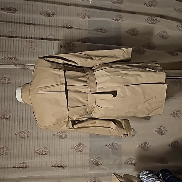 Beige Coat - Picture 9 of 16